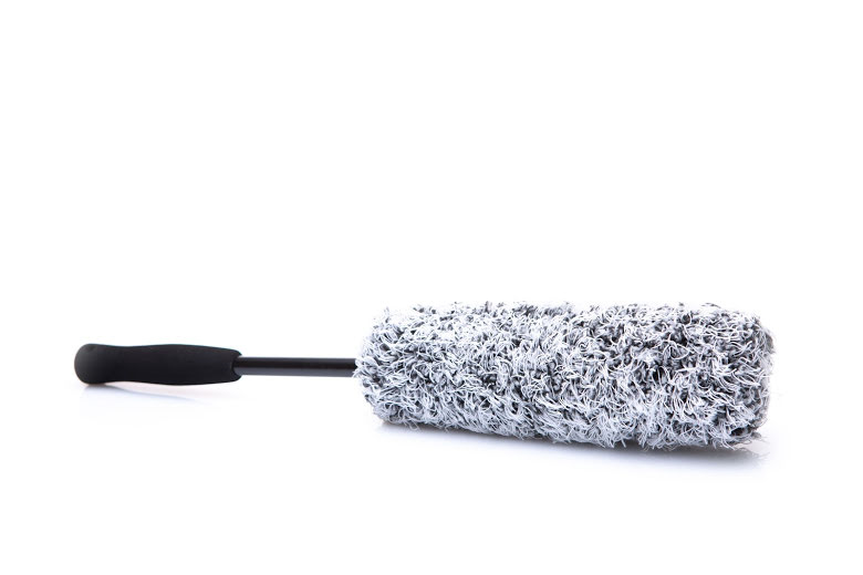 Chemical Guys Short Handle Wheel Brush